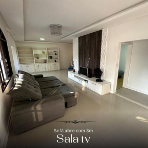 Casa Ampla em Blumenau 5 min Vila Germânica